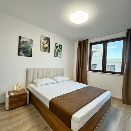 Cabacum Pleasure Beachfront - 50m To And Pool Varna